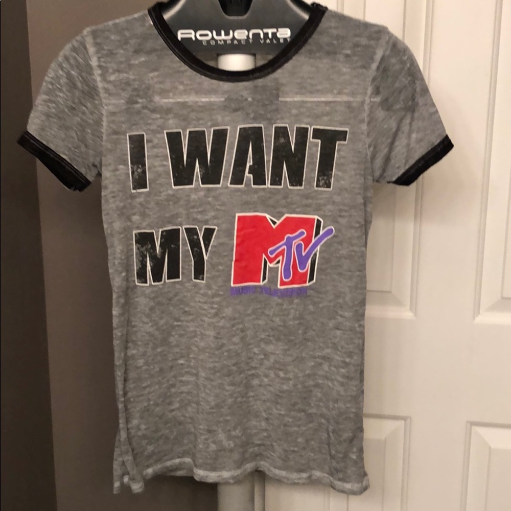 Retro vintage tee